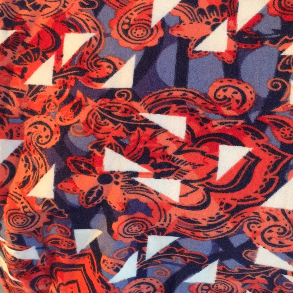 NWT TC Lularoe Leggings - Picture 2 of 2